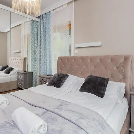 Nadmoltawie Estate By Renters Apartman *